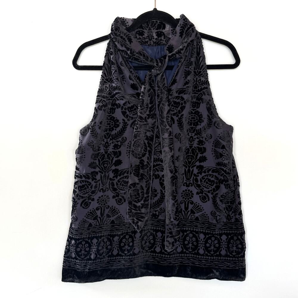 NWT Max Studio Black Velvet Sleeveless high neck top, Size M Retailed $128